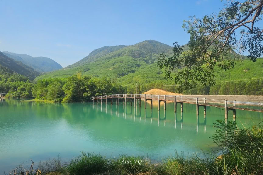 Khu du lịch sinh thái thủy điện 1