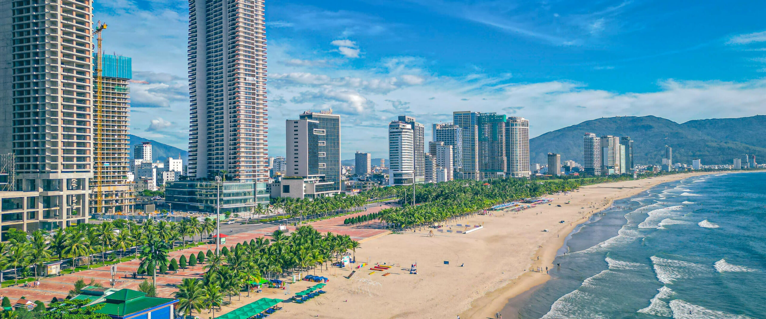 Công viên Biển Đông 1