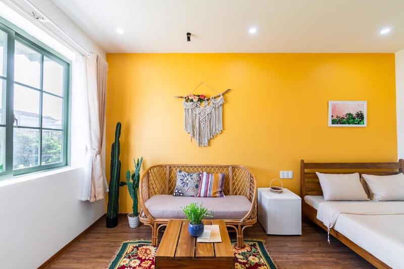 Khách sạn Sala Danang Beach Hotel 1