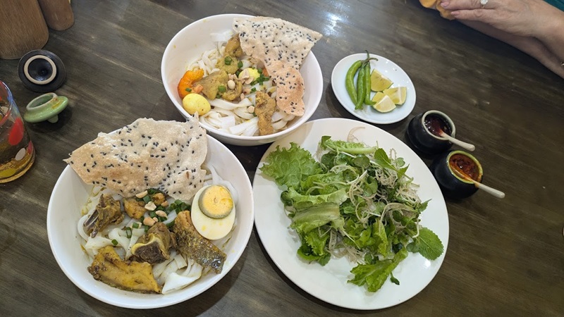 Quán mỳ quảng Bà Minh 1