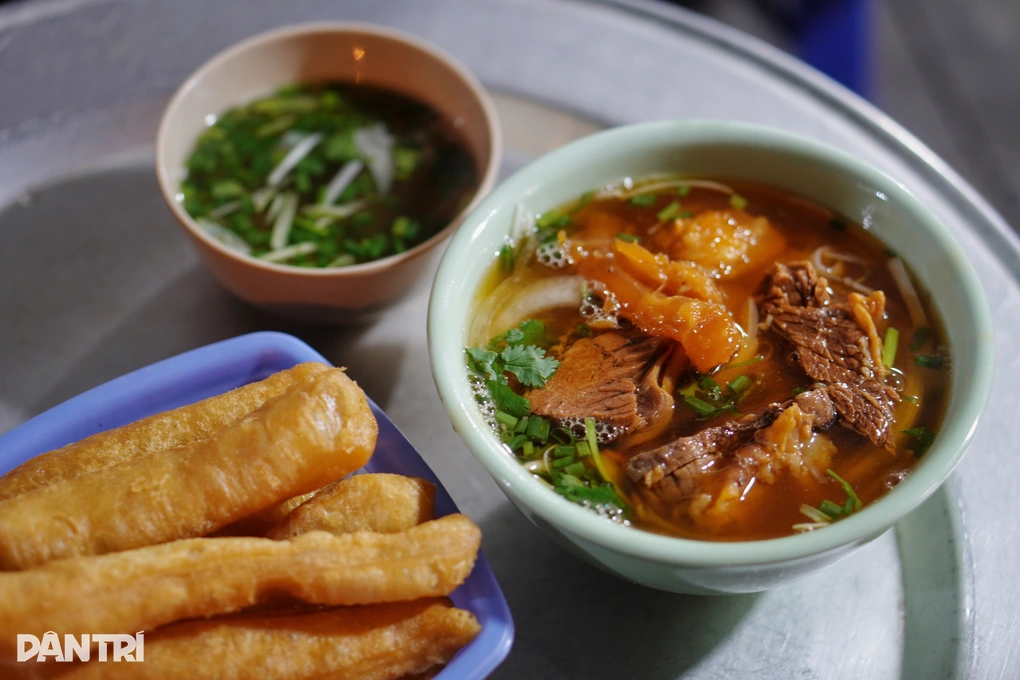 Phở Tý 1