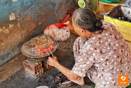 Bánh kẹp Bà Già 1